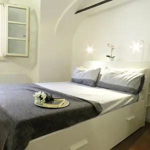 https://posterla-apartment.emilia-romagnahotels.net