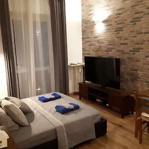 https://modern-and-stylish-close-to-subway.italymilanhotels.net